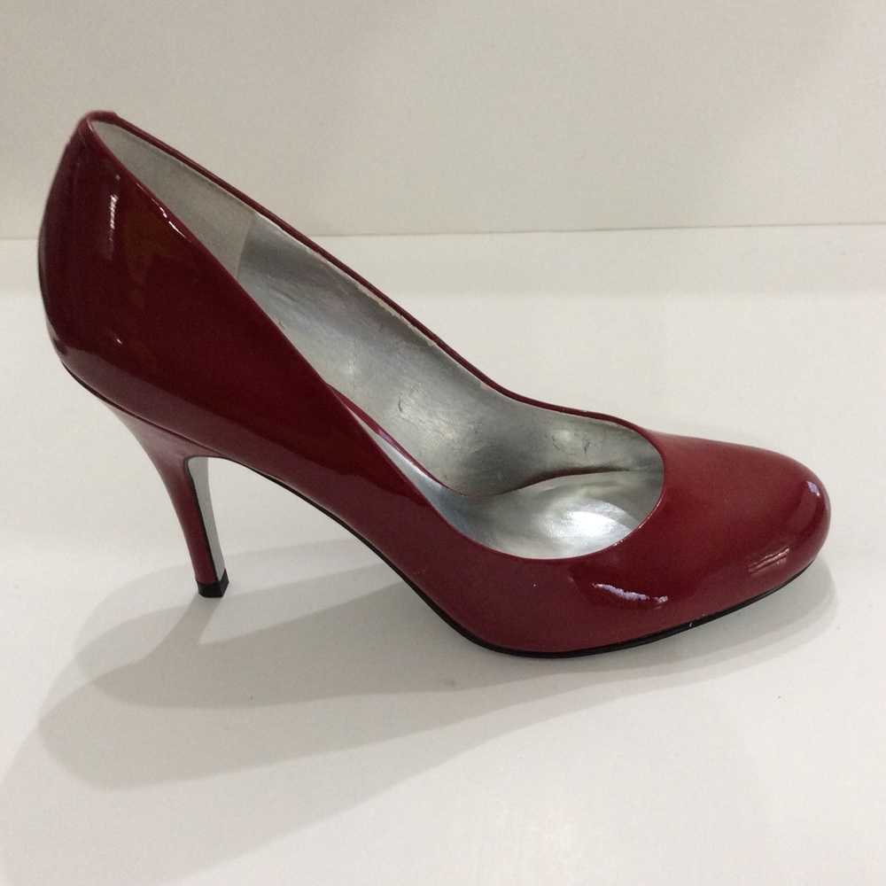 JESSICA SIMPSON Dark Red Patent Leather Pumps 8 - Picture 2 of 8